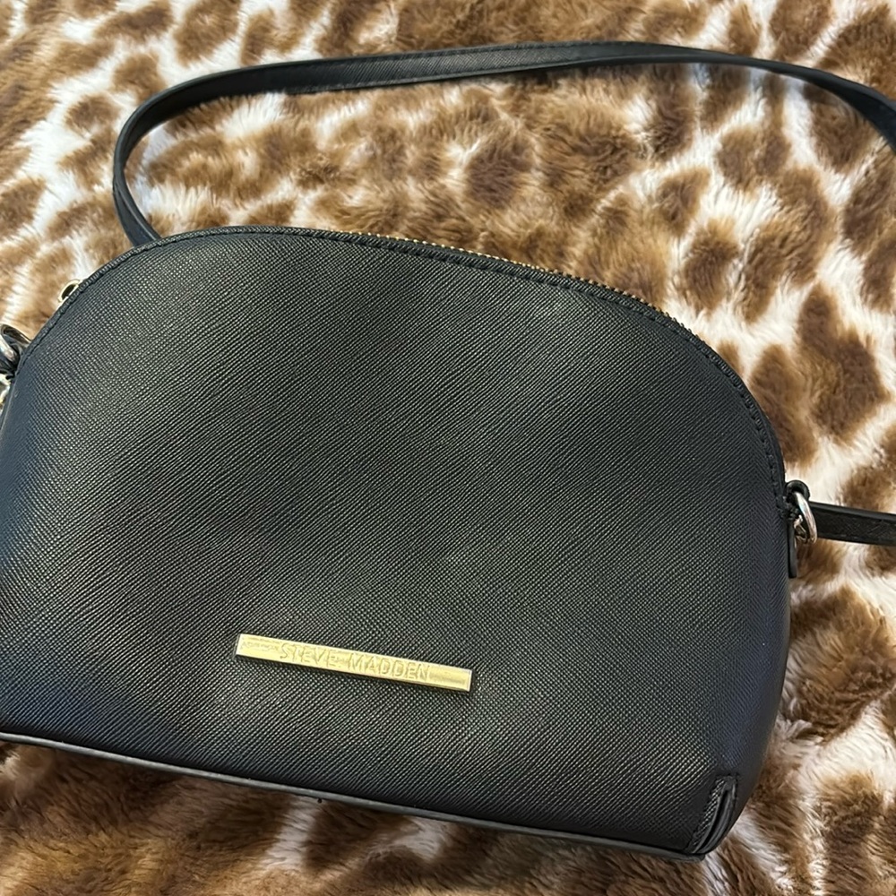 Steve Madden black purse
